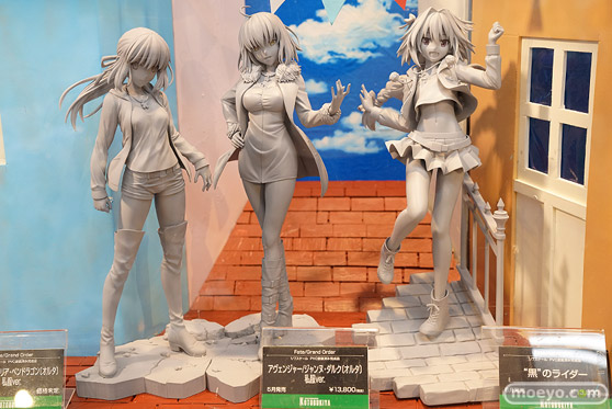 秋葉原の新作フィギュア展示の様子23