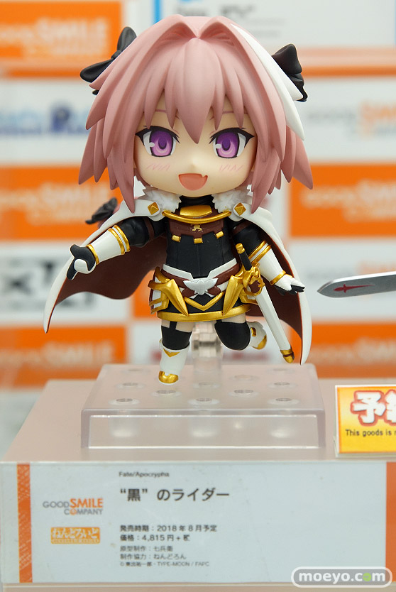 秋葉原の新作フィギュア展示の様子05