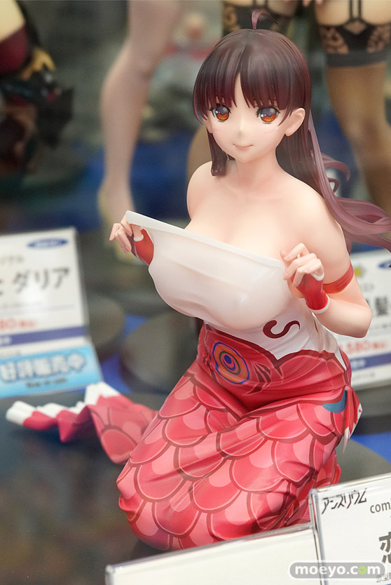 秋葉原の新作フィギュア展示の様子37