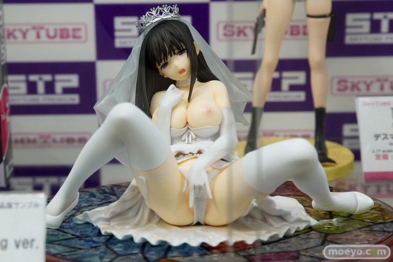 秋葉原の新作フィギュア展示の様子05