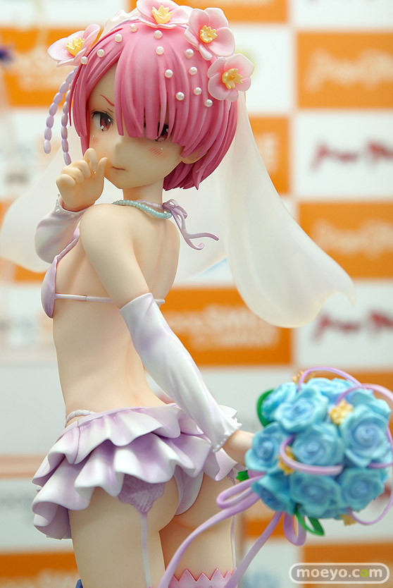 秋葉原の新作フィギュア展示の様子21