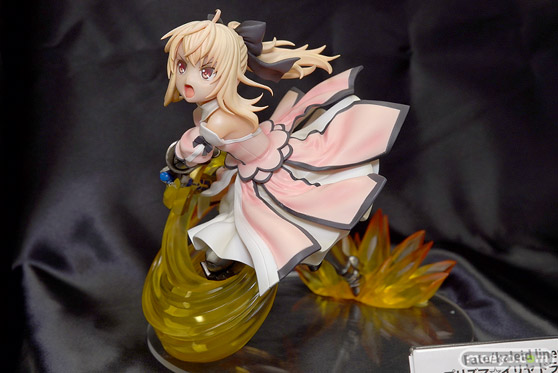 ディ・モールト ベネのFate/kaleid liner プリズマ☆イリヤ 3rei!! イリヤ/セイバーの新作フィギュア彩色サンプル画像03