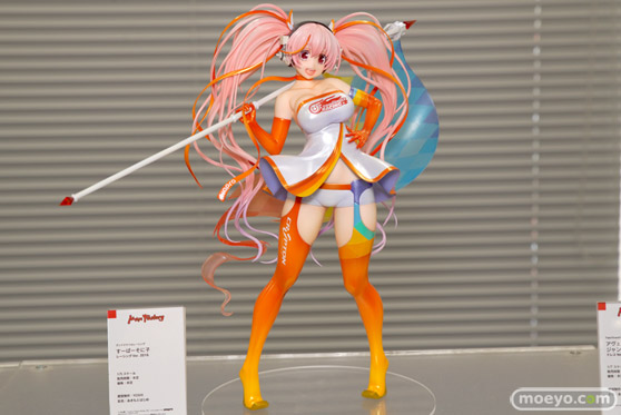 マックスファクトリーの初音ミク GTプロジェクト すーぱーそに子 レーシングVer. 2016の新作フィギュア彩色サンプル画像03