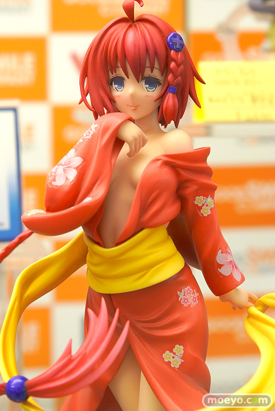 秋葉原の新作フィギュア展示の様子18