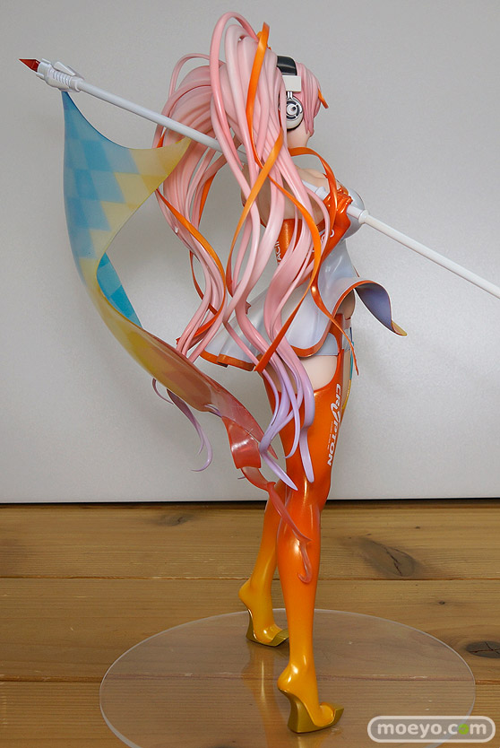 マックスファクトリーの初音ミク GTプロジェクト すーぱーそに子 レーシングVer. 2016の新作フィギュア彩色サンプル撮りおろし画像05