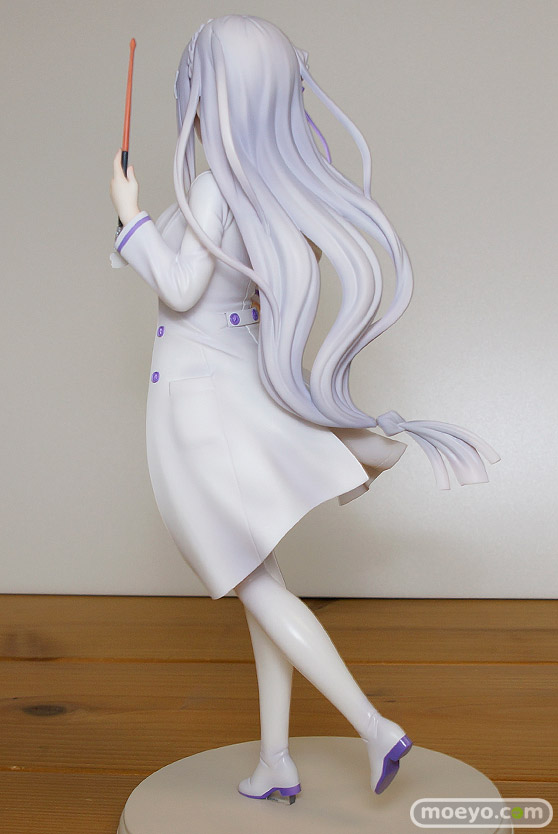 KADOKAWAのRe:ゼロから始める異世界生活 エミリア 教師Ver.の新作フィギュア彩色サンプル画像05
