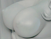 スカイチューブ新作フィギュア「コミック阿吽　雨宮皐月 illustration by 深崎暮人」監修中原型が展示！【WF2018冬】