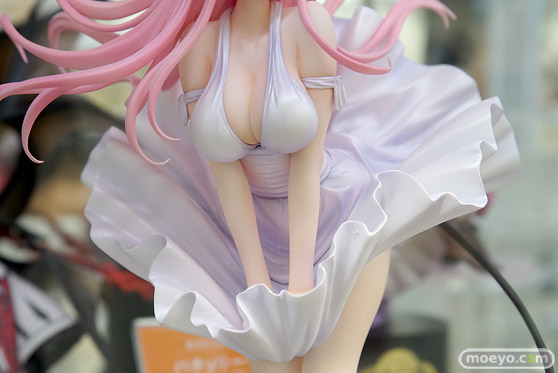 秋葉原の新作フィギュア展示の様子11