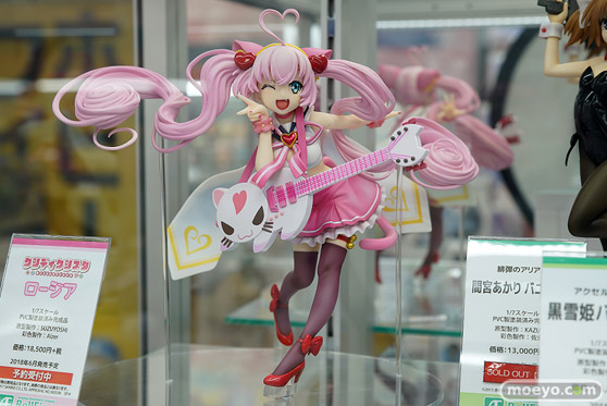 秋葉原の新作フィギュア展示の様子32