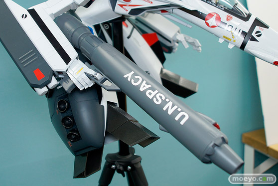 マックスファクトリーのPLAMAX MF-25 minimum factory VF-1 スーパー/ストライク ガウォーク バルキリーの新作プラモデル彩色サンプル画像09
