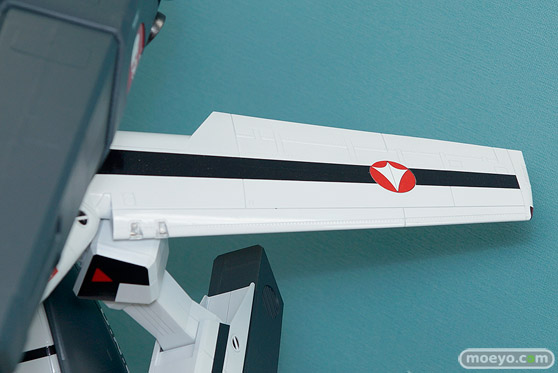 マックスファクトリーのPLAMAX MF-25 minimum factory VF-1 スーパー/ストライク ガウォーク バルキリーの新作プラモデル彩色サンプル画像11