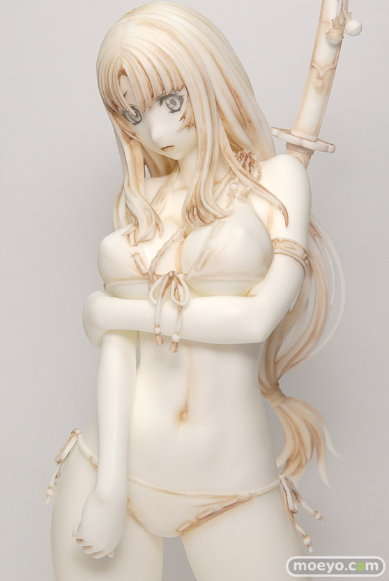 オーキッドシードのクイーンズブレイド トモエの新作フィギュア無彩色サンプル画像04