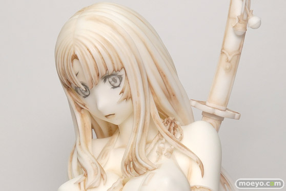 オーキッドシードのクイーンズブレイド トモエの新作フィギュア無彩色サンプル画像05