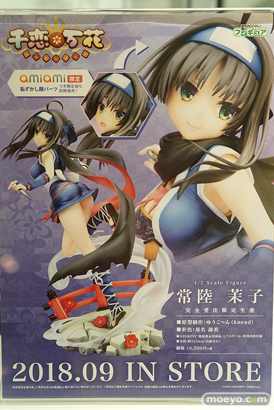 秋葉原の新作フィギュア展示の様子03