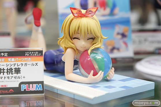 秋葉原の新作フィギュア展示の様子04