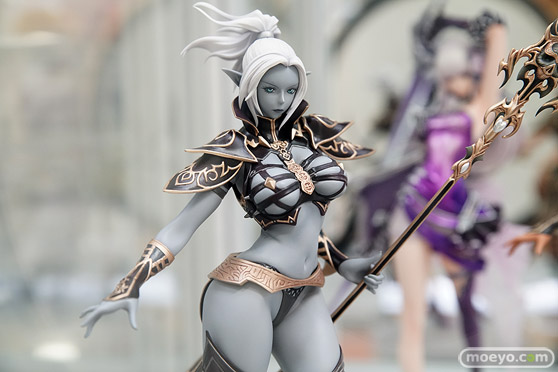 秋葉原の新作フィギュア展示の様子16