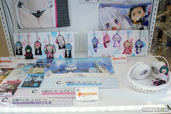 秋葉原の新作フィギュア展示の様子46