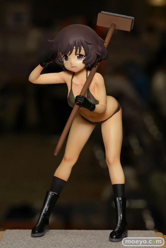 画像　サンプル　レビュー　フィギュア　トレジャーフェスタ・ネオin有明1　自作ライダー 卓球模型 煩悩亭＆Frill Berserker 15