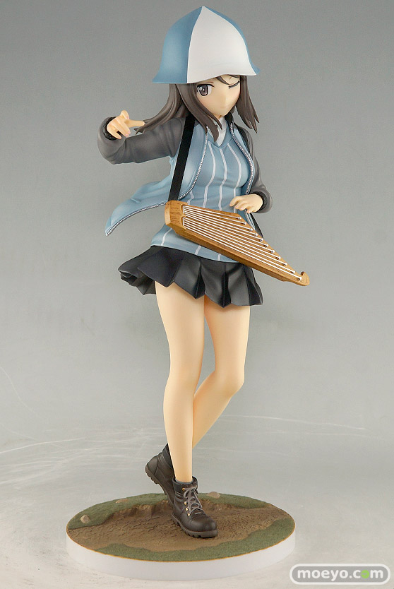 ウェーブのドリームテック ガールズ＆パンツァー 劇場版 ミカ パンツァージャケットVer.の新作フィギュア製品版パンツ画像01