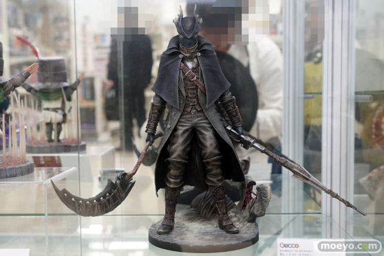 秋葉原の新作フィギュア展示の様子03