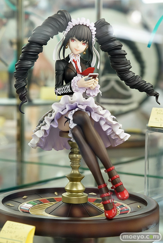 秋葉原の新作フィギュア展示の様子39