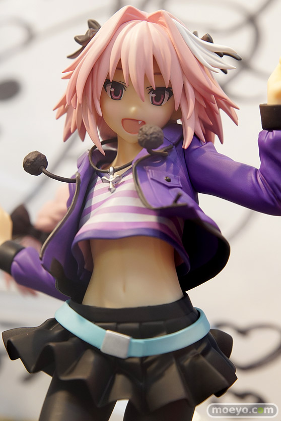 秋葉原の新作フィギュア展示の様子11