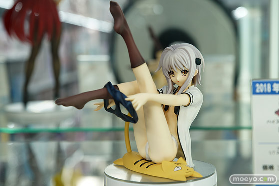 秋葉原の新作フィギュア展示の様子20