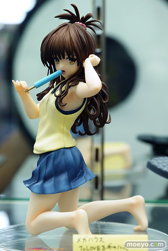 秋葉原の新作フィギュア展示の様子34