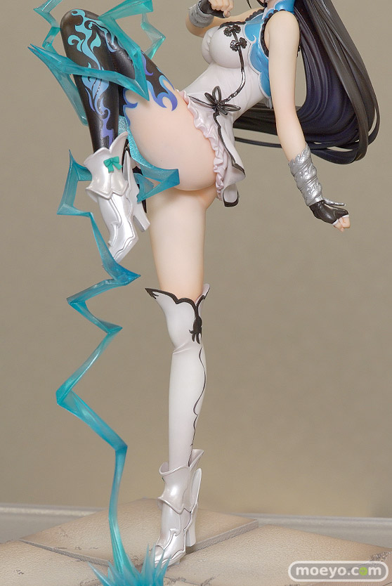 アクアマリンのブレードアークス from シャイニングEX 白き雷龍 パイロンの新作フィギュア彩色サンプル画像08