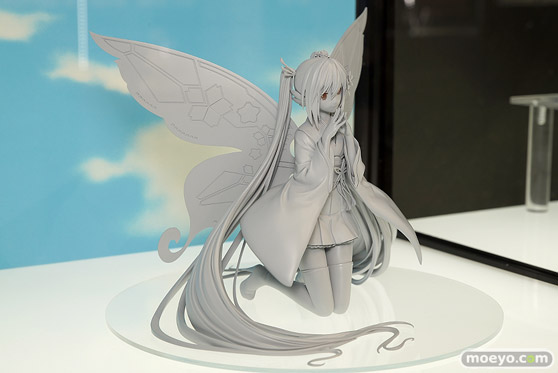 グッドスマイルカンパニーの初音ミク GT プロジェクト レーシングミク 2017 Spa 応援 Ver.の新作フィギュア原型画像02