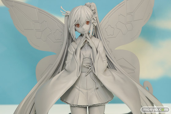 グッドスマイルカンパニーの初音ミク GT プロジェクト レーシングミク 2017 Spa 応援 Ver.の新作フィギュア原型画像04