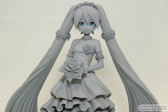 フリーイングの初音ミク ウェディングドレスVer.の新作フィギュア原型画像06