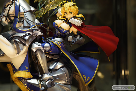 秋葉原の新作フィギュア展示の様子07