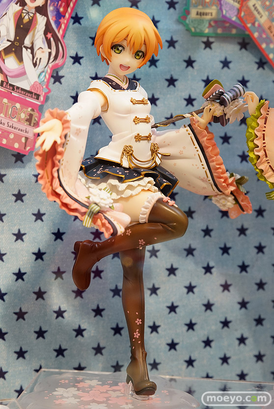 秋葉原の新作フィギュア展示の様子17