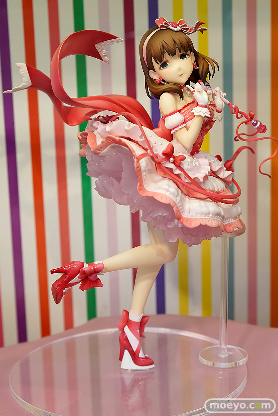 秋葉原の新作フィギュア展示の様子19