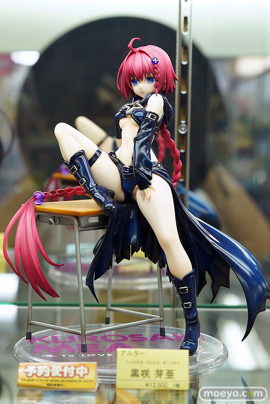 秋葉原の新作フィギュア展示の様子33