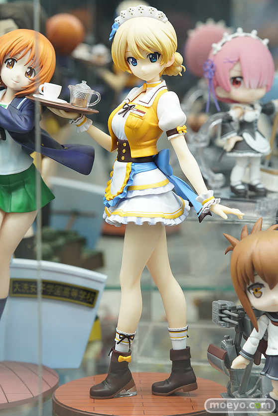 秋葉原の新作フィギュア展示の様子31