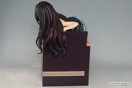 アルファマックスの冴えない彼女の育てかた♭ 霞ヶ丘詩羽　～お着替え中～の新作フィギュア製品版画像06