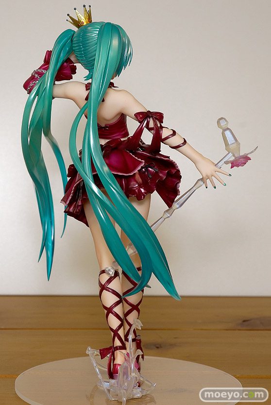 マックスファクトリーの初音ミク -Project DIVA- F 2nd 初音ミク ヴィンテージドレスVer.の新作フィギュア彩色サンプル画像05