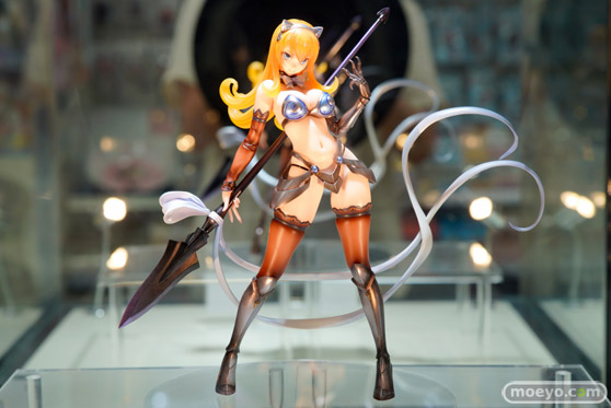 秋葉原の新作フィギュア展示の様子07