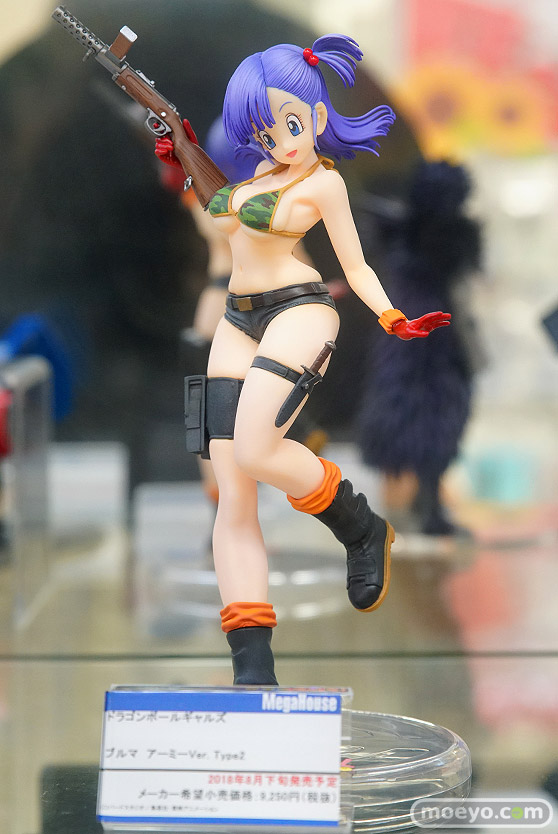 秋葉原の新作フィギュア展示の様子22