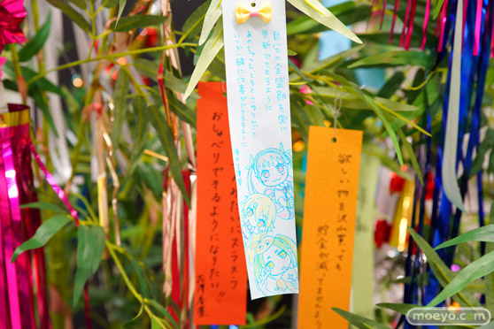 JR秋葉原駅にて〈物語〉シリーズ「七夕展示」の開催06