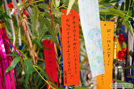 JR秋葉原駅にて〈物語〉シリーズ「七夕展示」の開催08