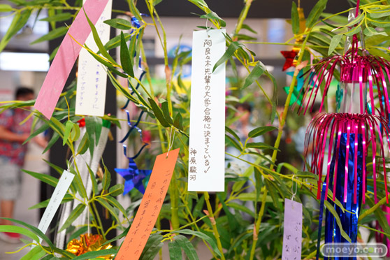 JR秋葉原駅にて〈物語〉シリーズ「七夕展示」の開催26