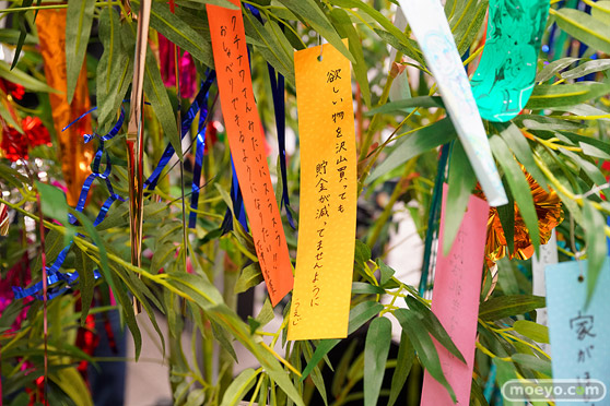 JR秋葉原駅にて〈物語〉シリーズ「七夕展示」の開催31