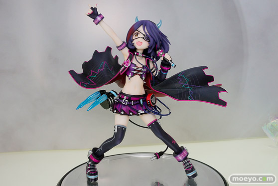 キャラアニのアイドルマスター シンデレラガールズ 早坂美玲 メイク★インパクトの新作フィギュア彩色サンプル画像02