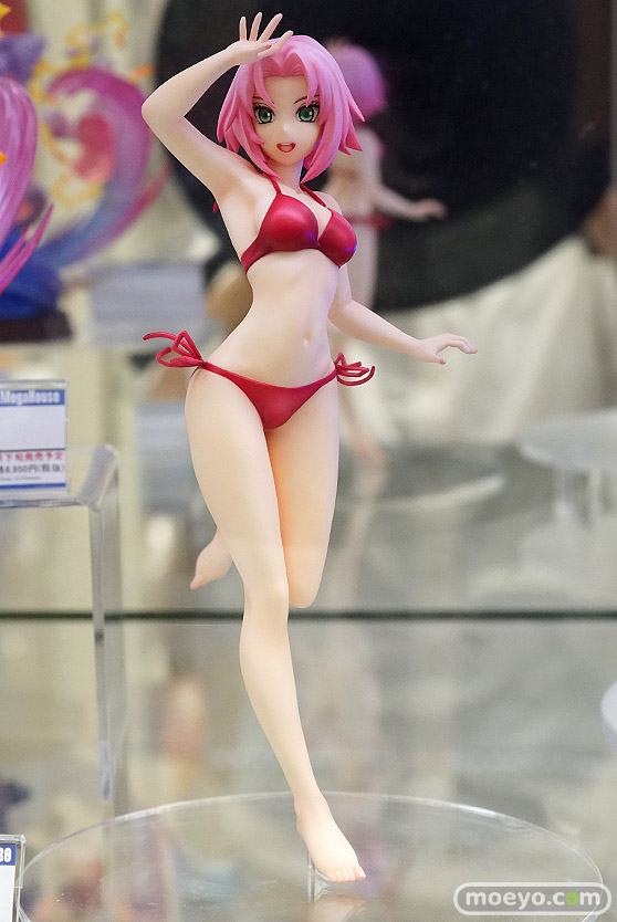 秋葉原の新作フィギュア展示の様子24