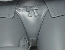 スカイチューブ新作アダルトフィギュア「コミック阿吽 波多野沙羅 illustration by 深崎暮人」監修中原型が展示！