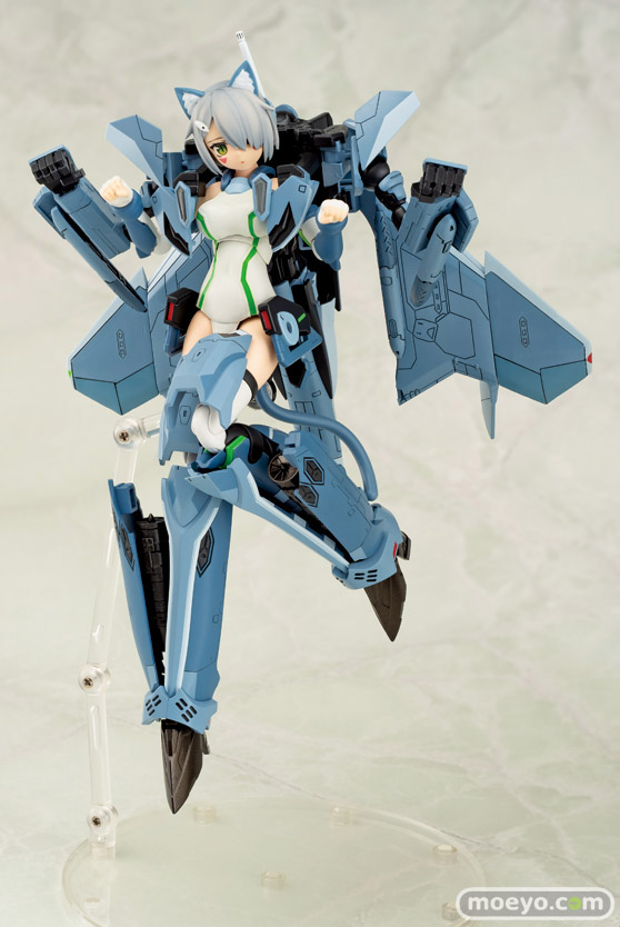 アオシマの新作プラモデル ACKS V.F.G. マクロスΔ VF-31A カイロス　の彩色サンプル画像01