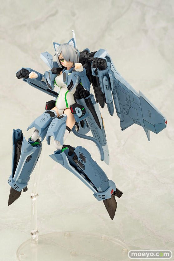 アオシマの新作プラモデル ACKS V.F.G. マクロスΔ VF-31A カイロス　の彩色サンプル画像02